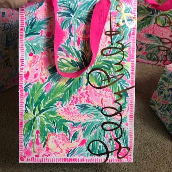 Lilly Pulitzer Reusable Totes - Picture 4 of 7